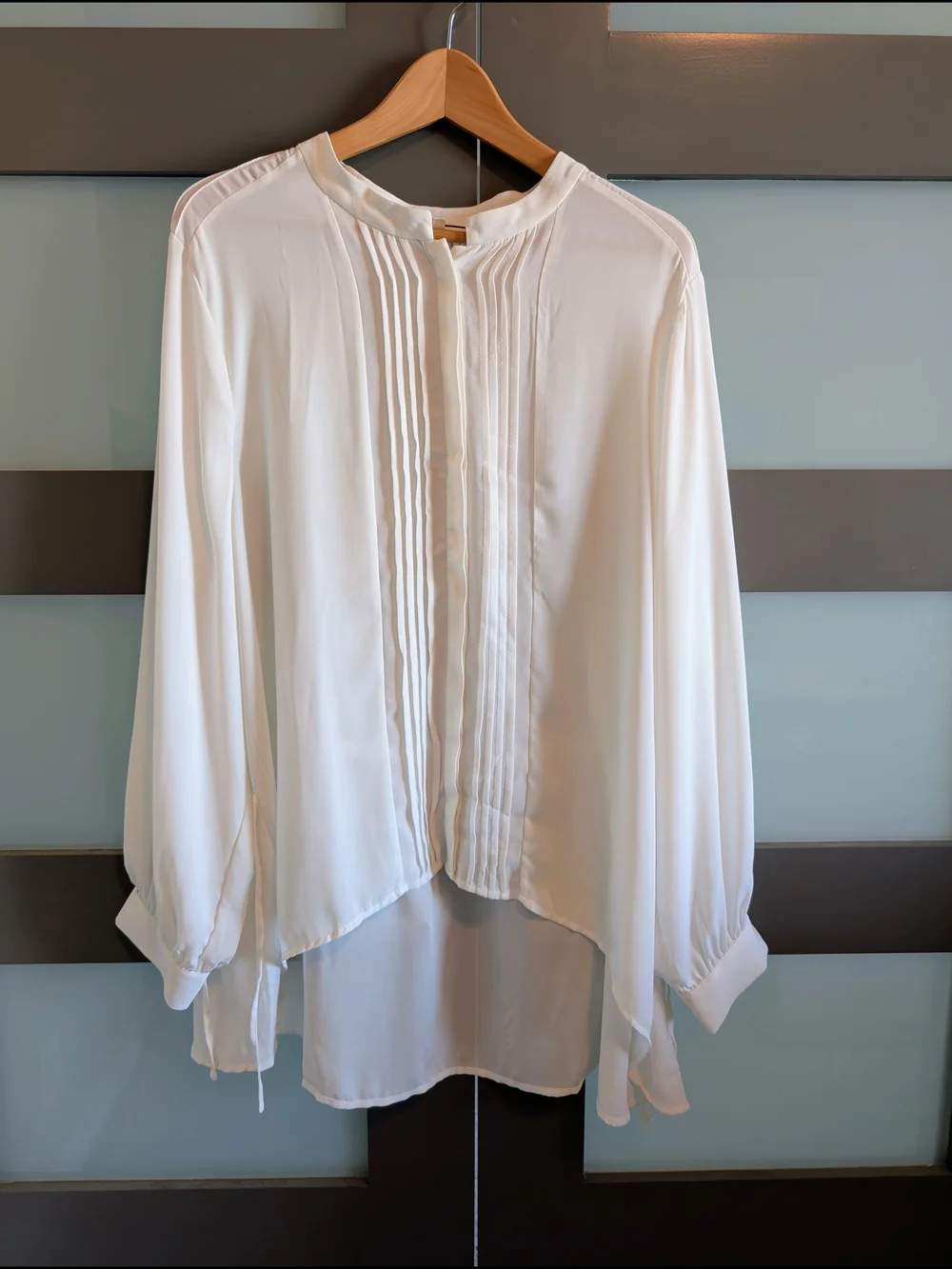 Standards & Practices Trisha Tuxedo Front Chiffon Blouse In Ivory/White Size 3X - Picture 3 of 13